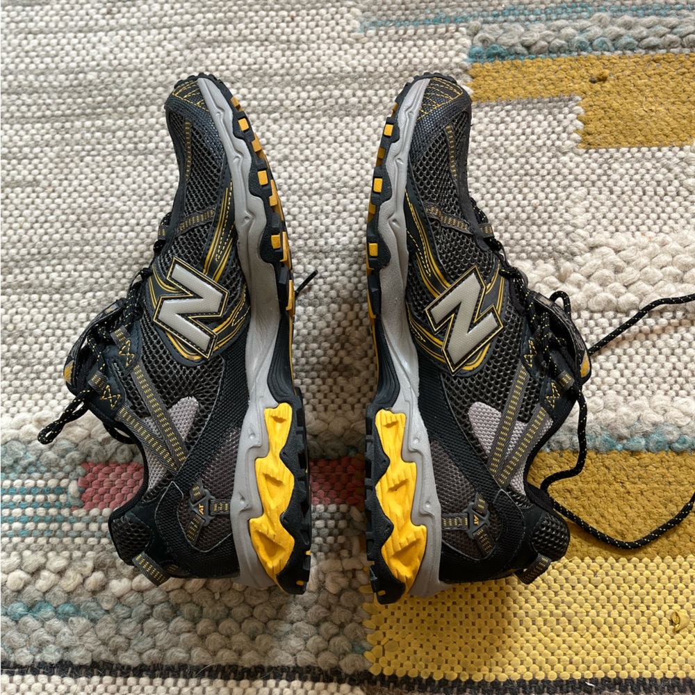 Men’s New Balance 572 All Terrain Trail Sneakers
